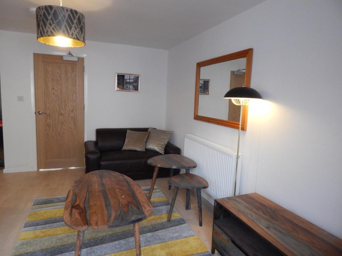 Modern, Well Located En-Suite Rooms With Parking - Orbitat Accommodations Cambridge  Ngoại thất bức ảnh