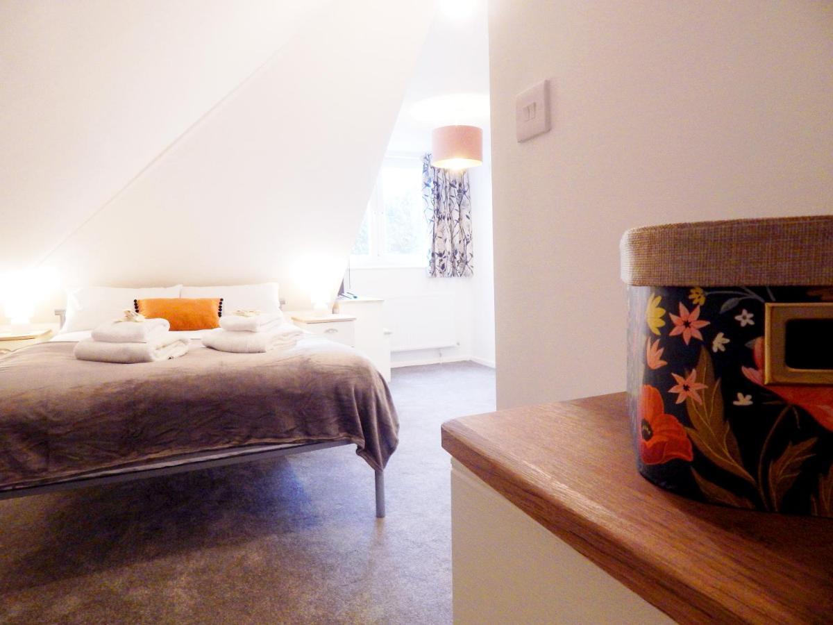 Modern, Well Located En-Suite Rooms With Parking - Orbitat Accommodations Cambridge  Ngoại thất bức ảnh